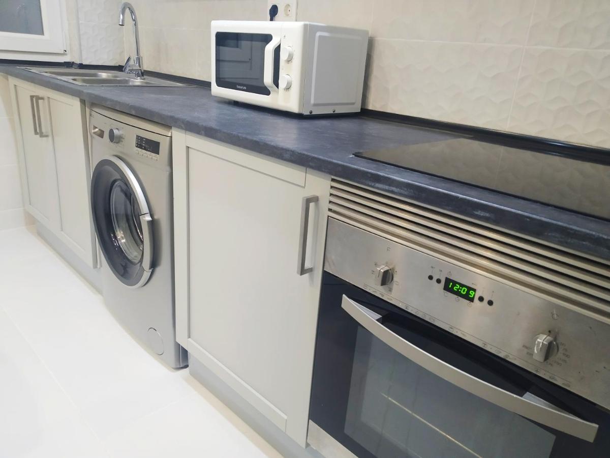 Megano, Apartamento A Estrenar En La Ruta Vinos. Junto A Estanciones. Oviédo Exterior foto