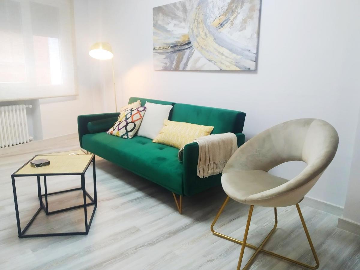 Megano, Apartamento A Estrenar En La Ruta Vinos. Junto A Estanciones. Oviédo Exterior foto