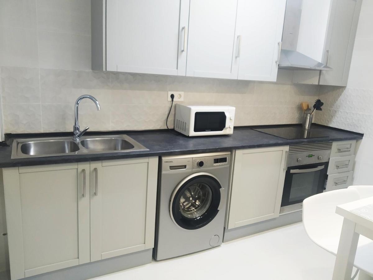Megano, Apartamento A Estrenar En La Ruta Vinos. Junto A Estanciones. Oviédo Exterior foto