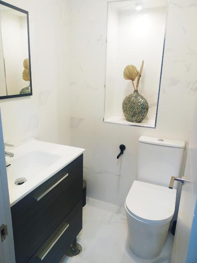 Megano, Apartamento A Estrenar En La Ruta Vinos. Junto A Estanciones. Oviédo Exterior foto